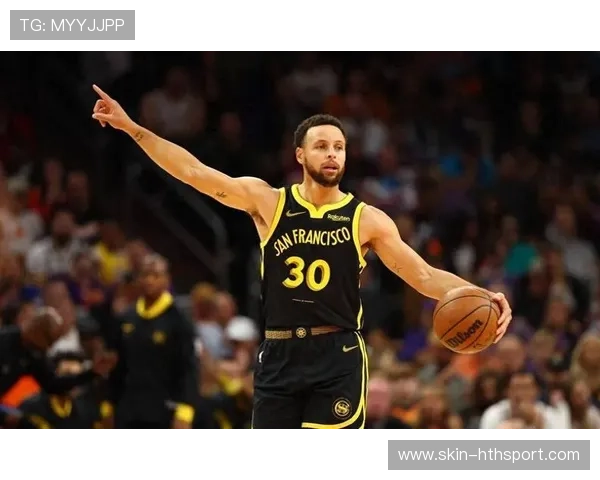 库里连续命中两记三分，勇士重新掌控节奏